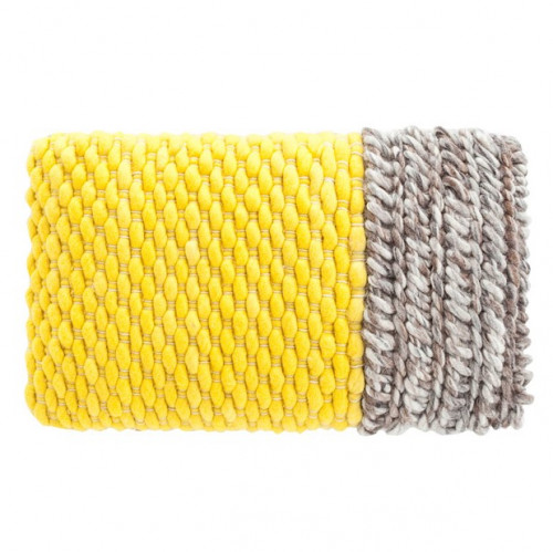 подушка plait yellow от gan в Оренбурге